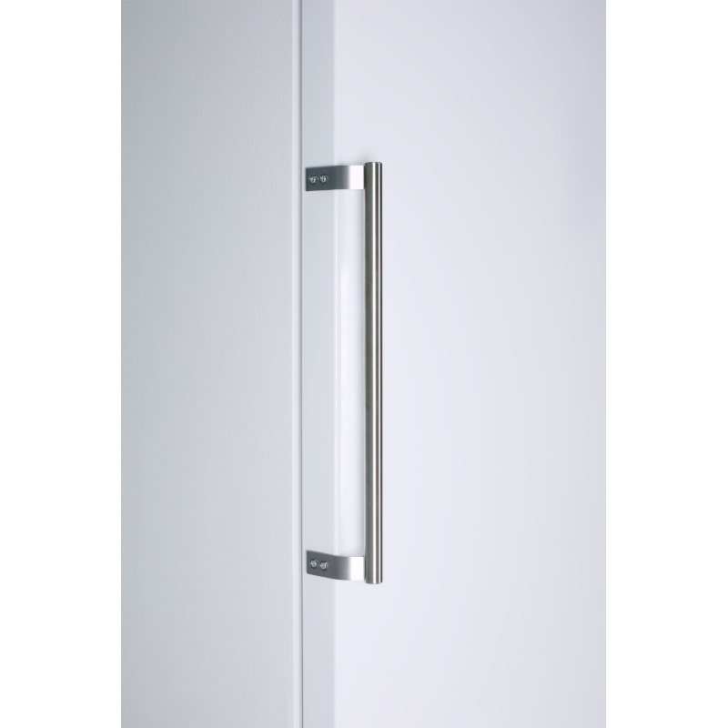 28" Marathon 14.4 Cu. Ft. Deluxe Upright Freezer - MUF144W