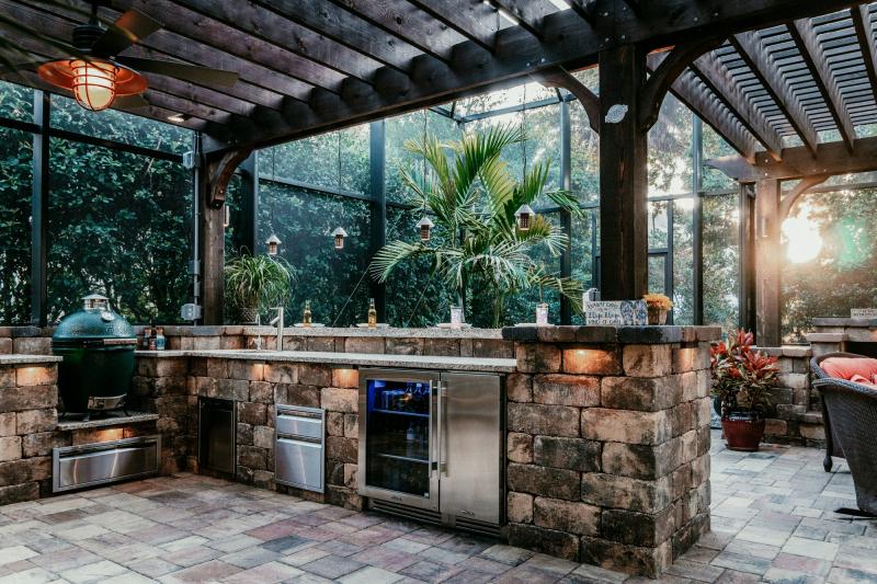 15" True Residential Stainless Solid Door Clear Ice Machine - TUI-15-R-SS-D