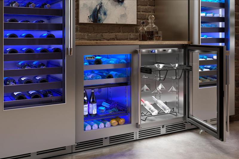 24" Perlick Marine and Coastal Signature Series Left-Hinge Freezer in Solid Stainless Steel Door - HP24FM41L