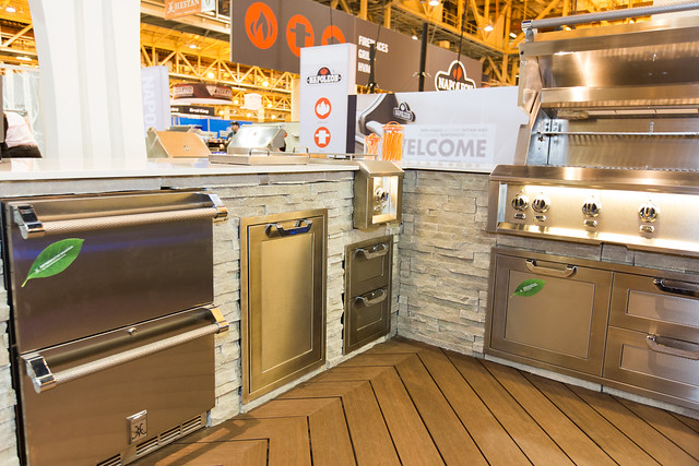 24" Hestan 5.2 Cu. Ft. GRR Series Outdoor Refrigerator Drawers - GRR24-YW