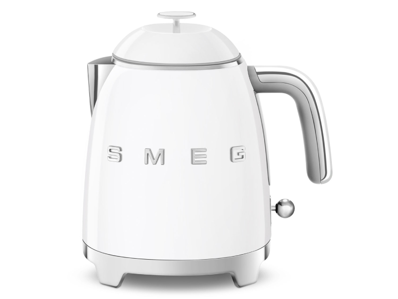 SMEG 50's Style Electric Kettle With Chrome Base In White - KLF05WHUS