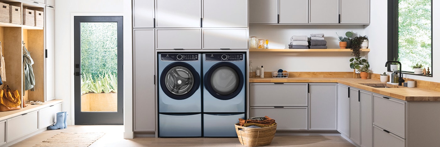 27" Electrolux 5.2 Cu. Ft. I.E.C Front Load Perfect Steam Washer with LuxCare Wash in Glacier Blue - ELFW7437AG