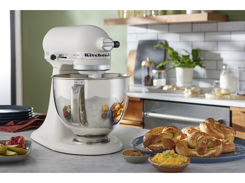 KitchenAid Artisan Series 5 Quart Tilt-Head Stand Mixer in Porcelain - KSM150PSPL