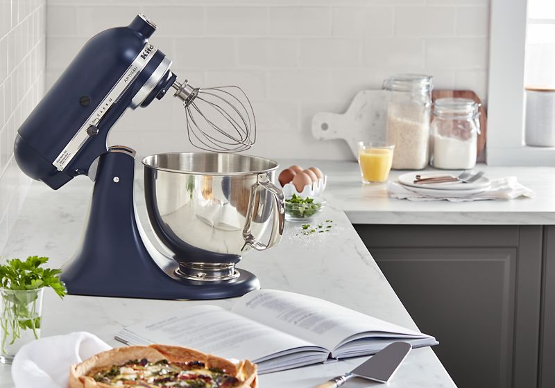 KitchenAid Artisan Series 5 Quart Tilt-Head Stand Mixer - KSM150PSIB