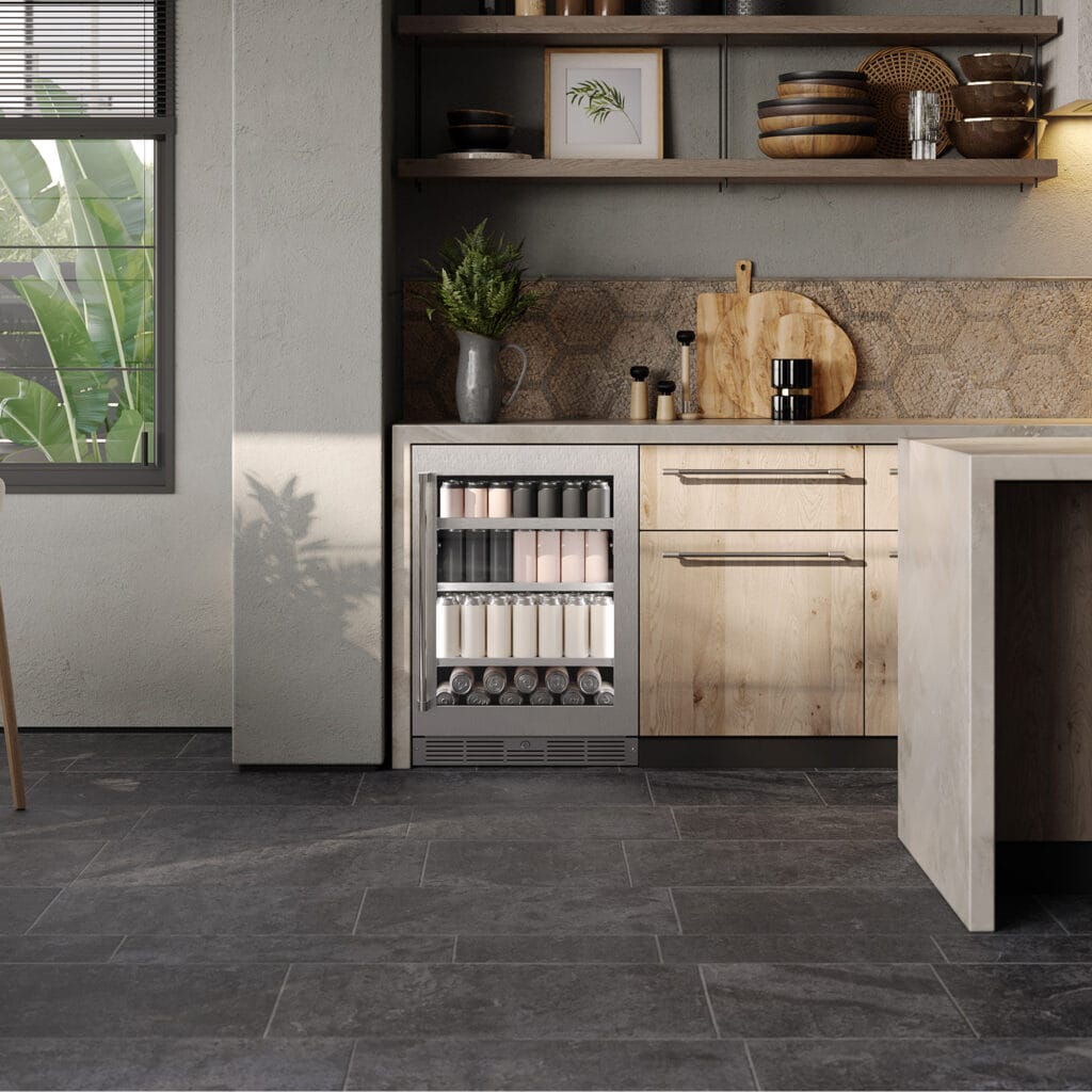 24" Silhouette Pro Gen 3 Built-in Beverage Center in Stainless Steel - SPRBC052D3SS