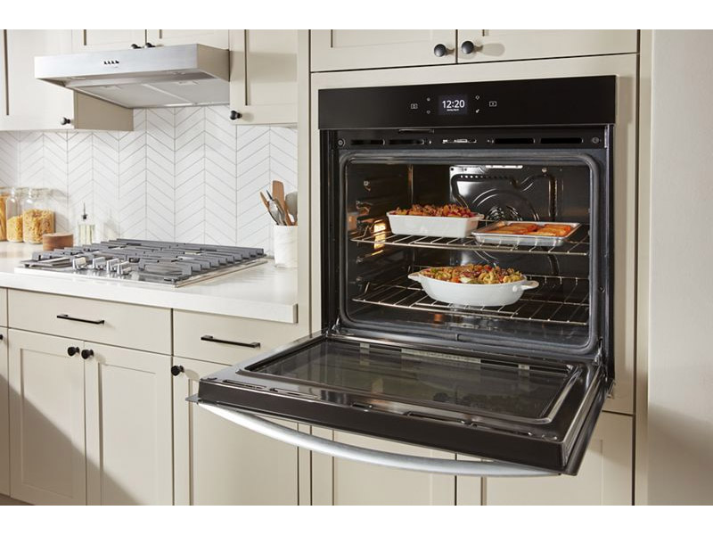 30" Whirlpool 5.0 Cu. Ft. Single Wall Oven with Air Fry When Connected - WOES5030LZ