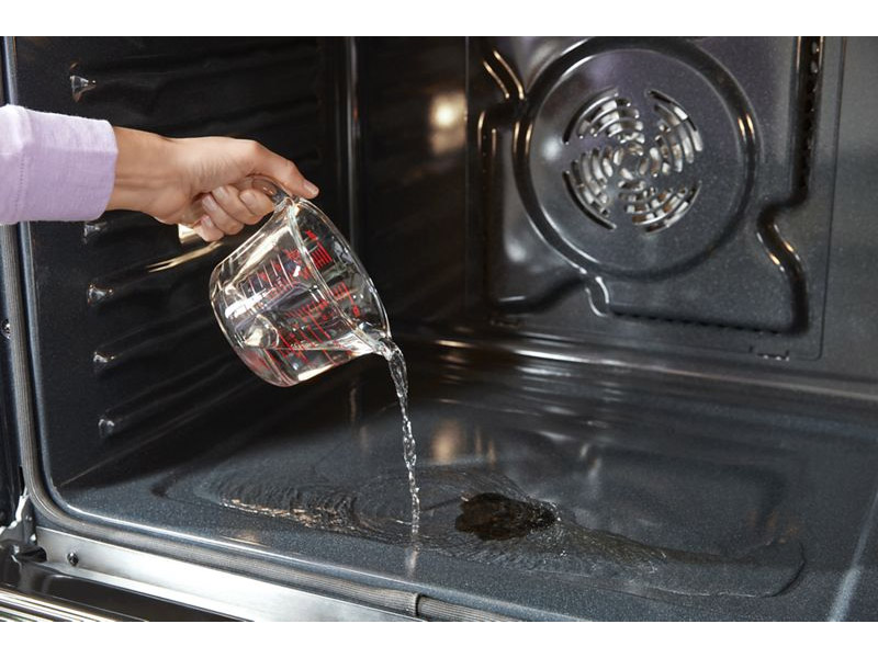 30" Whirlpool 5.0 Cu. Ft. Single Wall Oven with Air Fry When Connected - WOES5030LZ