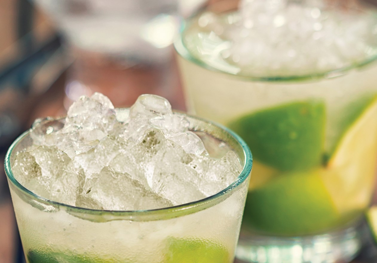 15" Perlick Compliant Series Cubelet Ice Maker With Right Hinge Stainless Steel Door - HA15CUR