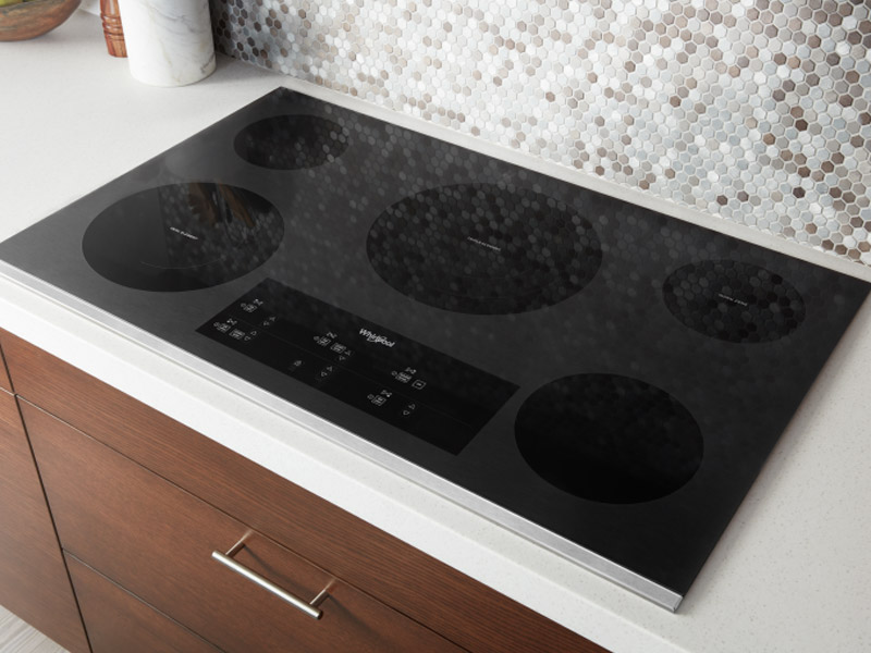 36" Whirlpool Electric Ceramic Glass Cooktop with Triple Radiant Element  - WCE97US6KS