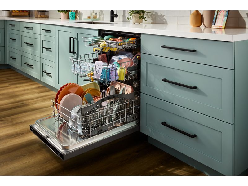 24" Whirlpool Dishwasher with Total Coverage Wash Action - WDTS8024SV