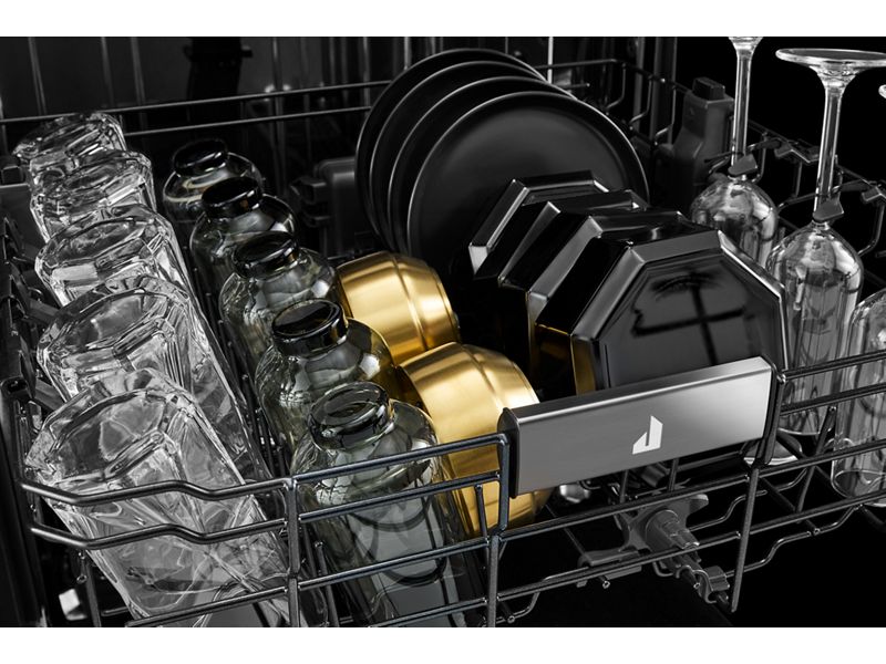 24" Jenn-Air Pocket Handle Built-In Dishwasher - JDTS3924SP