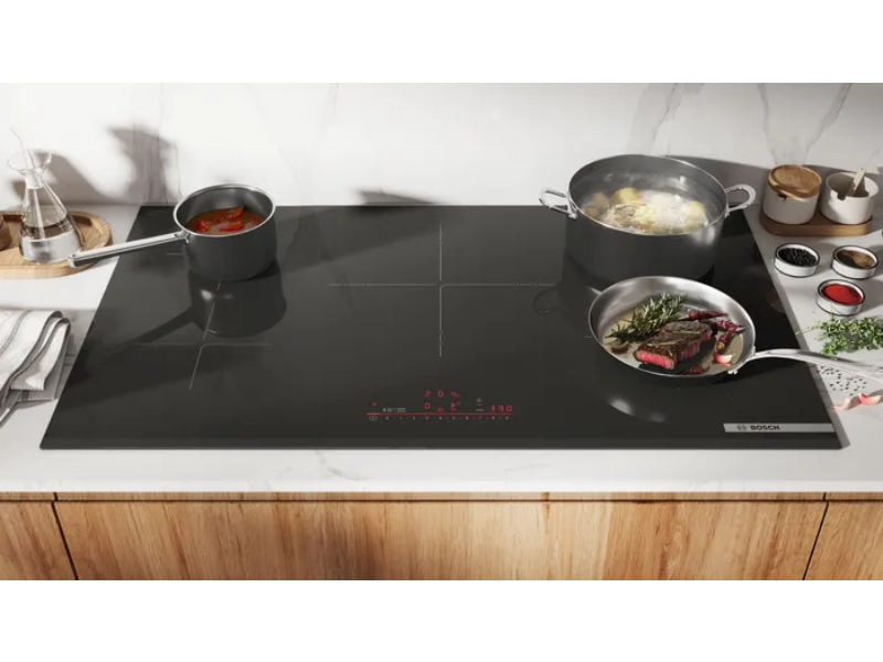 36" Bosch 800 Series Induction Cooktop in Black - NIT8661UC
