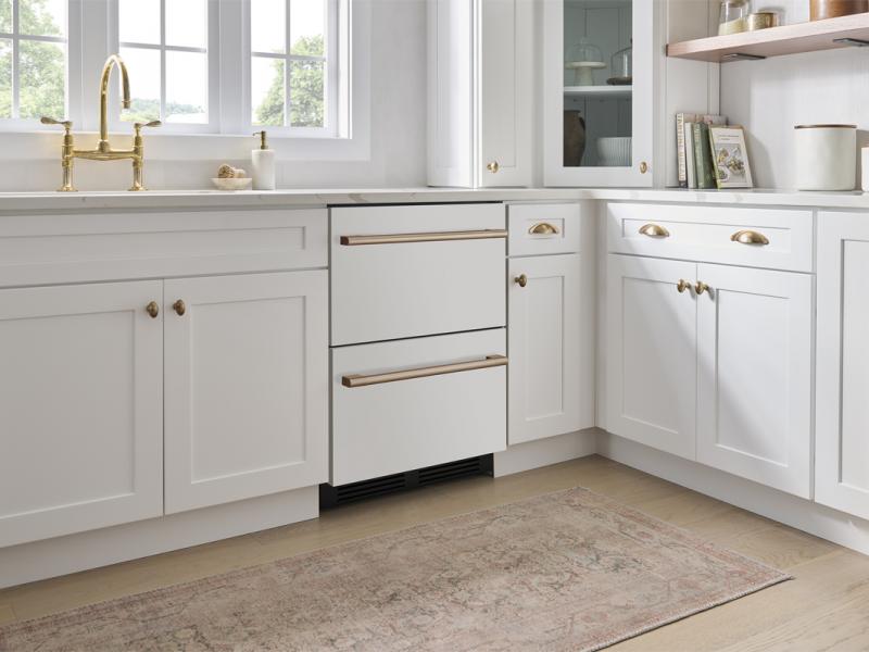 24" Zephyr Presrv  3.9 Cu. Ft. Panel Ready Refrigerator Freezer Drawers - PRRFD24C2AP